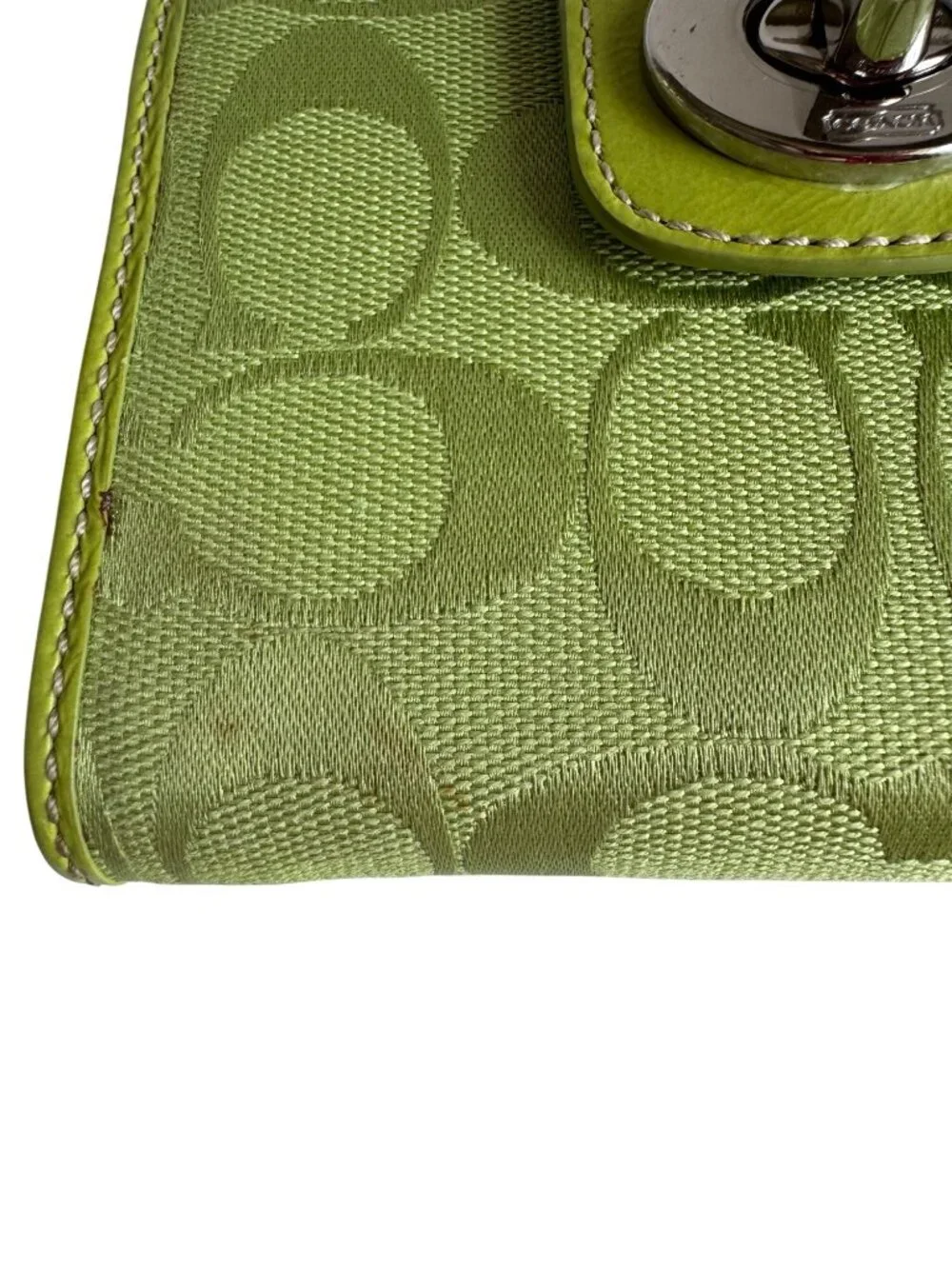 Coach Penelope Y2K Signature Lime Green Bi-fold Wallet- Rare - NWT - Picture 7 of 9